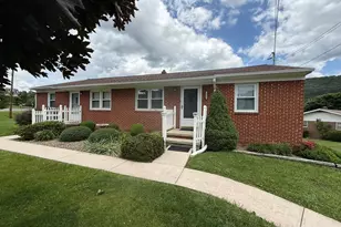 15 Meadow Ln, Franklin, WV 26807 - Photo 1