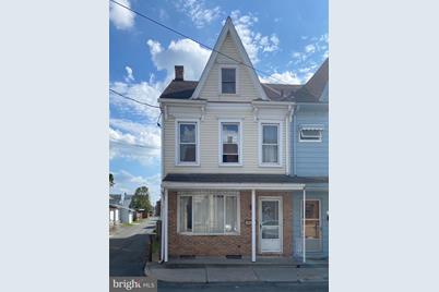 314 Guilford Street - Photo 1