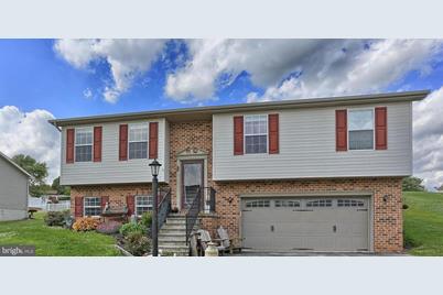 1237 Wanda Drive, Hanover, PA 17331 - Photo 1