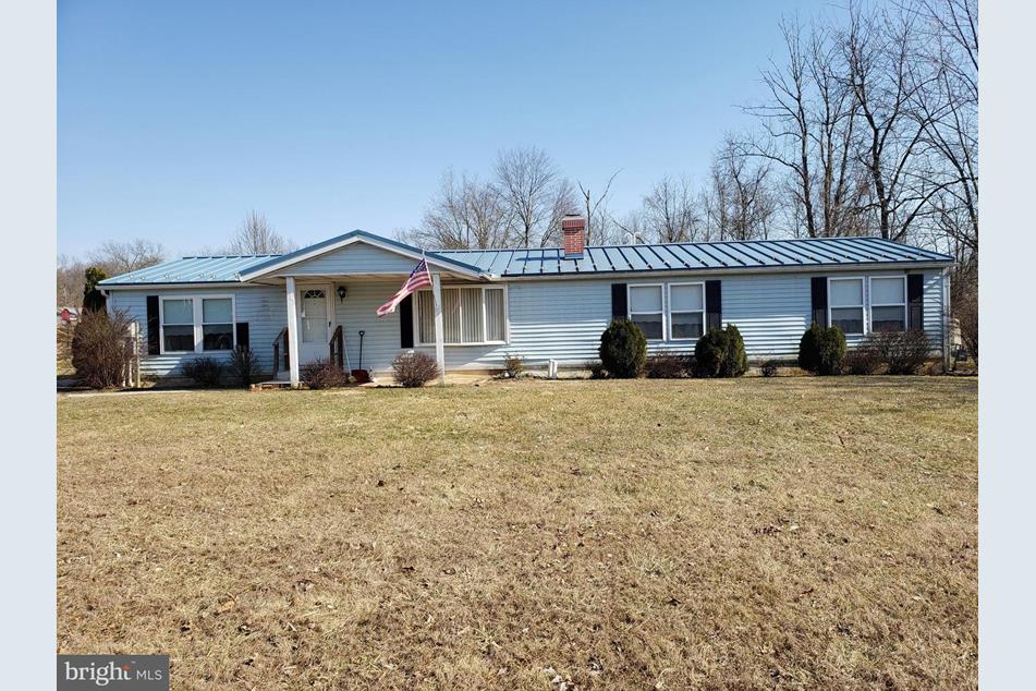 7714 Carlisle Rd, Wellsville, PA 17365 MLS PAYK154546 Coldwell Banker