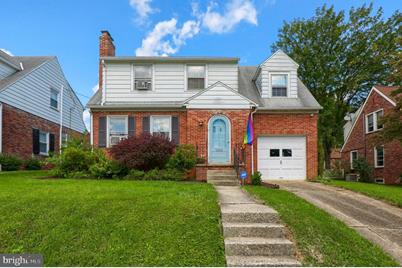 1553 Wayne Avenue - Photo 1