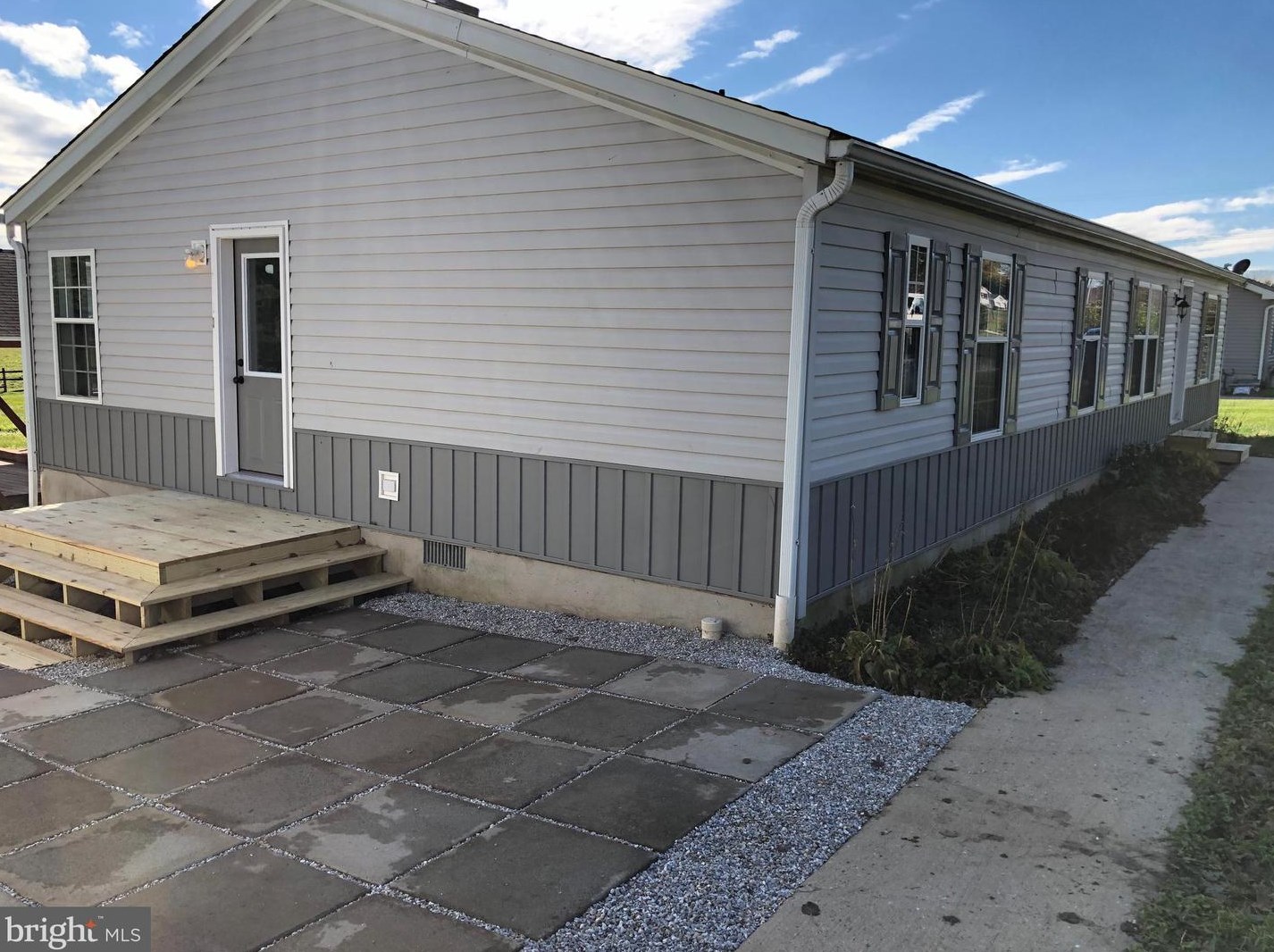 3812 Green Valley Rd, Seven Valleys, PA 17360-8608