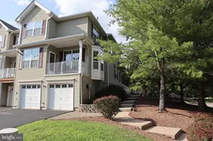 2 Chesterfield Ct, Flemington, NJ 08822 - Photo 1