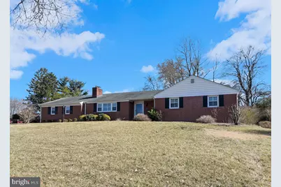 14 Clover Hill Circle, Ewing Township, NJ 08638 - Photo 1