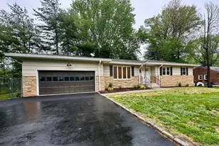 36 Bull Run Rd, Pennington, NJ 08534 - Photo 1