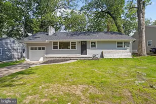 19 Glen Stewart Dr, Ewing Township, NJ 08618 - Photo 1