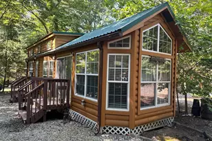 724 Monmouth Rd, Cream Ridge, NJ 08514 - Photo 1