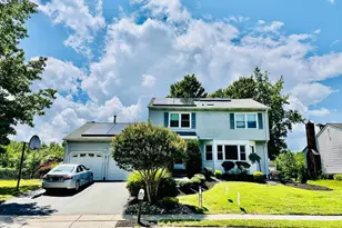 32 Wetherhill Way, Dayton, NJ 08810 - Photo 1