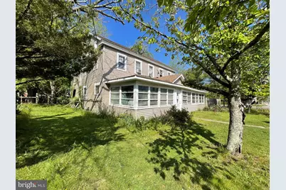 348 E Bay Avenue, Manahawkin, NJ 08050 - Photo 1