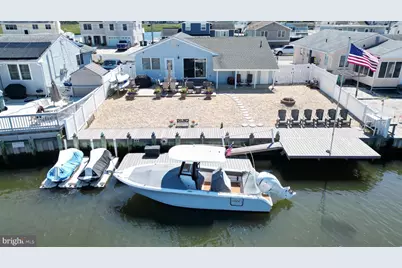 129 E Schuylkill Road, Tuckerton, NJ 08087 - Photo 1