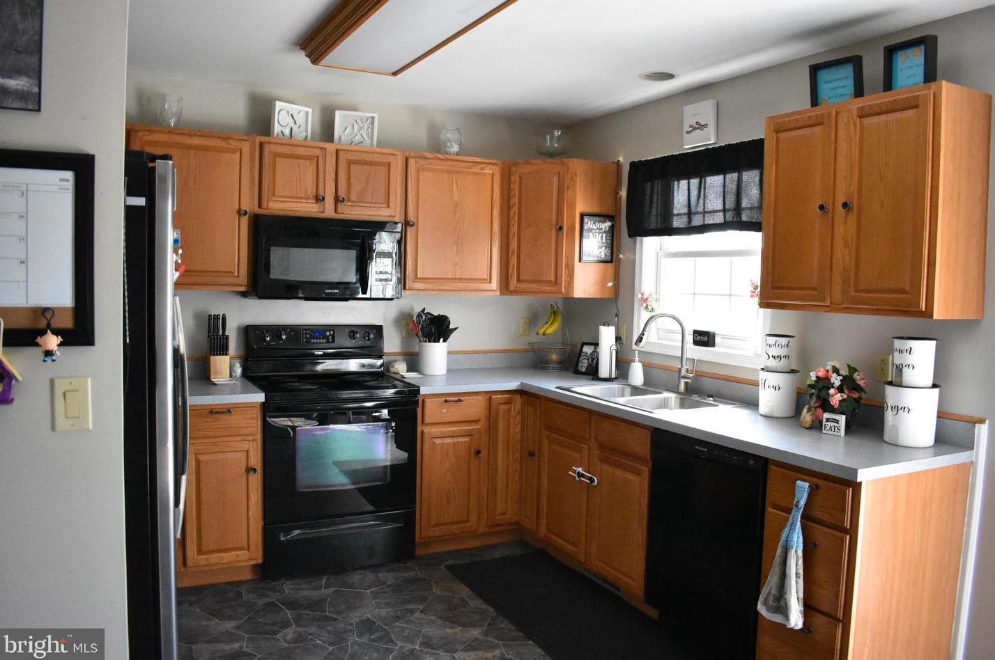 113 Honey Brook Ln, Felton, DE 19943