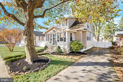 102 Glenside Avenue, Newport, DE 19804 - Photo 1