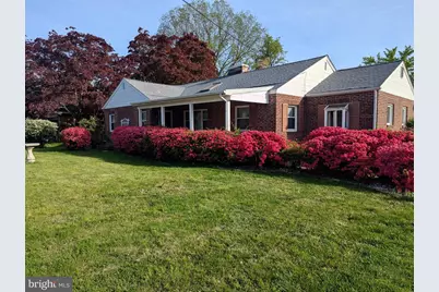 206 Wooddale Avenue, New Castle, DE 19720 - Photo 1