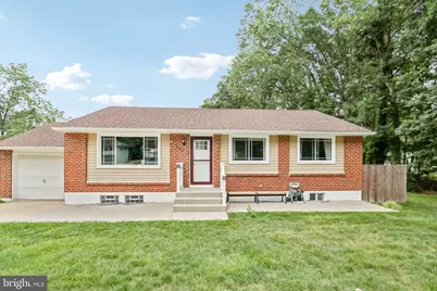 102 Woodshade Drive, Newark, DE 19702 - Photo 1