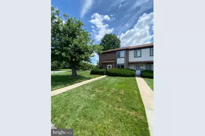 4002 Golf View Dr Drive #4002, Newark, DE 19702 - Photo 1