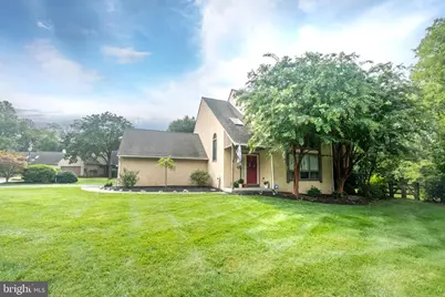 2 Whitehaven Court, Newark, DE 19711 - Photo 1