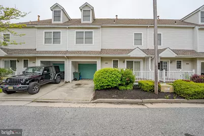 19 Clipper Court, Atlantic City, NJ 08401 - Photo 1