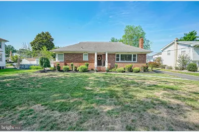 210 N 4th Street, Hammonton, NJ 08037 - Photo 1