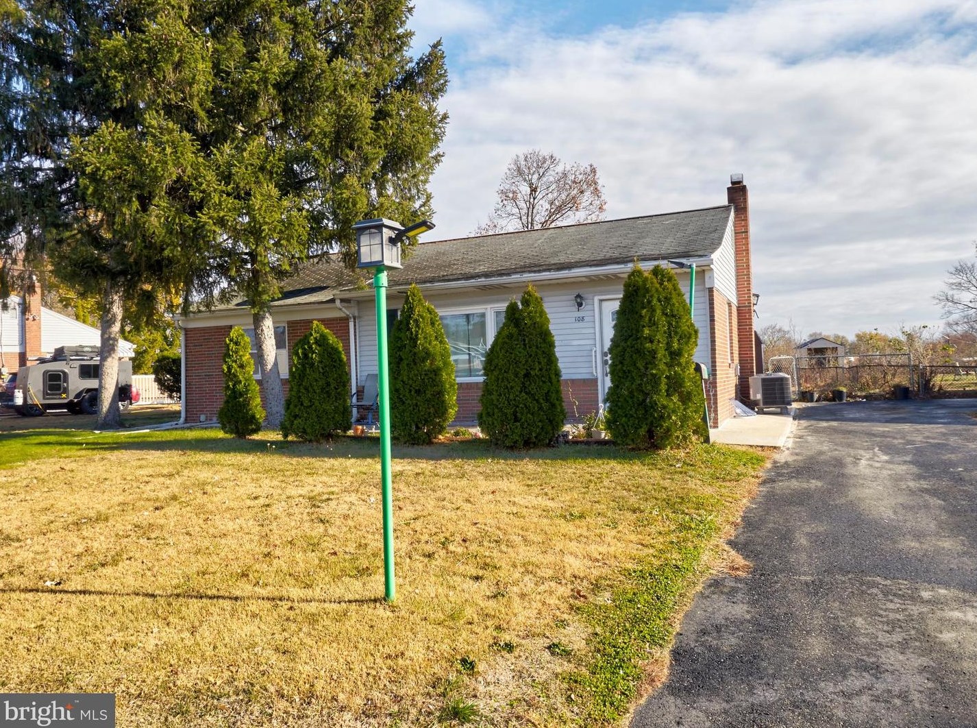 108 E Franklin Ave, Beverly, NJ 08010