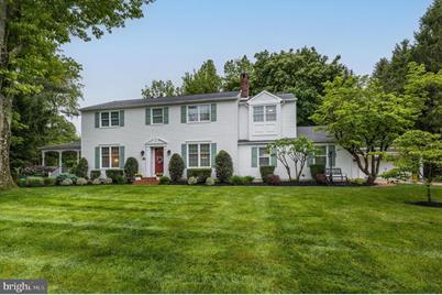 903 Rolling Road, Moorestown, NJ 08057 - Photo 1