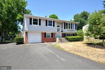 3212 Concord Drive, Cinnaminson, NJ 08077 - Photo 1