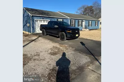 8 Francis Street, Wrightstown, NJ 08562 - Photo 1