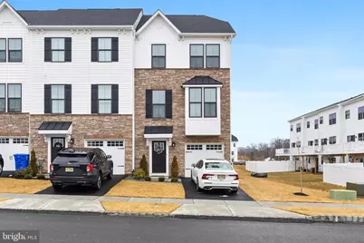 11 Cinnamon Lane, Mount Laurel, NJ 08054 - Photo 1