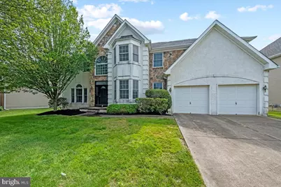 8 Sawgrass Drive, Mount Holly, NJ 08060 - Photo 1