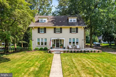 318 E Central Avenue, Moorestown, NJ 08057 - Photo 1