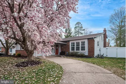 104 Brentwood Drive, Mount Laurel, NJ 08054 - Photo 1