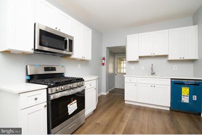 234 S Broadway - Photo 1