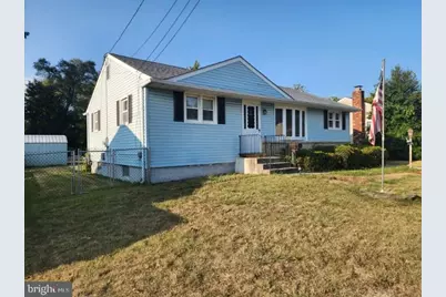 733 W 3rd Avenue, Runnemede, NJ 08078 - Photo 1