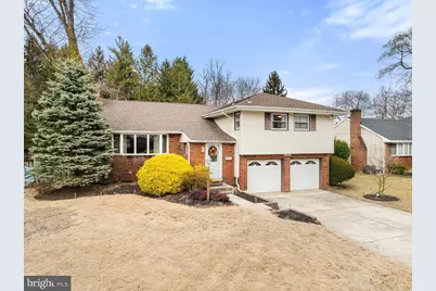 208 N Madison Avenue, Cherry Hill, NJ 08002 - Photo 1