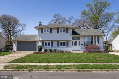 35 Lillian Place, Gloucester Township, NJ 08029 - Photo 1