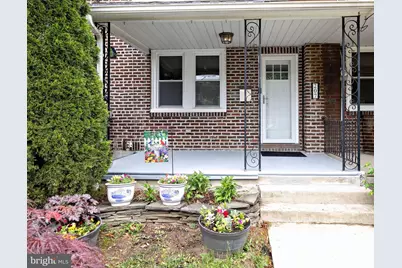 207 E Clinton Avenue, Oaklyn, NJ 08107 - Photo 1