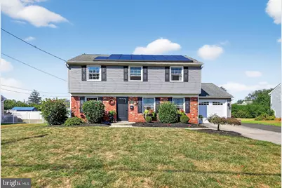 120 Meadow Lark Road, Stratford, NJ 08084 - Photo 1