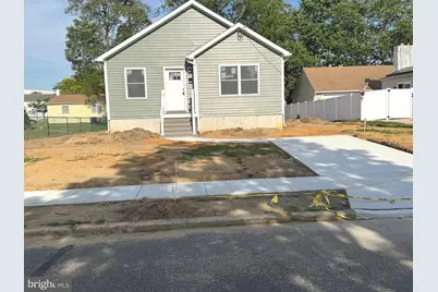 248 Nassau Avenue, Paulsboro, NJ 08066 - Photo 1