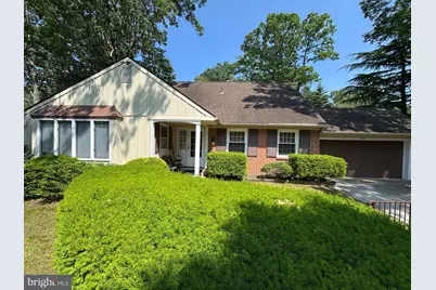 863 Whitman Drive, Washington Township, NJ 08012 - Photo 1