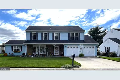 144 W Robins Run W, Swedesboro, NJ 08085 - Photo 1