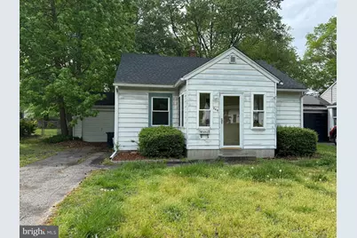 346 S Golfwood Avenue, Carneys Point, NJ 08069 - Photo 1