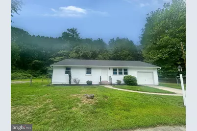 12 Johnstone Street, Pennsville, NJ 08070 - Photo 1