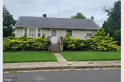 129 Highland Avenue, Pennsville, NJ 08070 - Photo 1