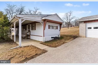 5506 Old Harrisburg Road, York Springs, PA 17372 - Photo 1
