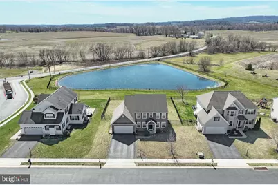 14 W Imperial Drive, Aspers, PA 17304 - Photo 1