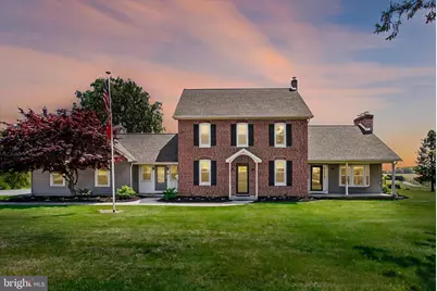 19 Blue Ribbon Road, Gettysburg, PA 17325 - Photo 1