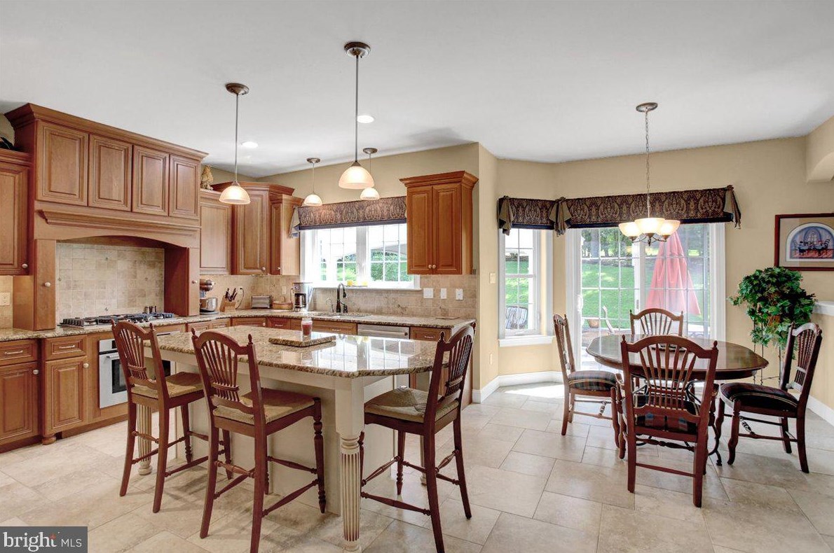 649 Madison St, Hummels Store PA 19540-1104 exterior