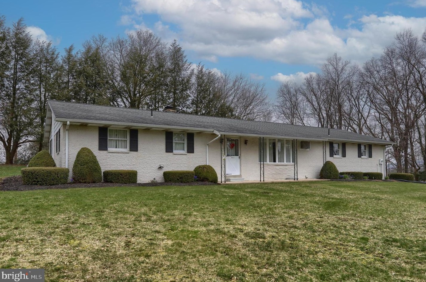 953 Christmas Village Rd, Bernville, PA 19506 MLS PABK2041454