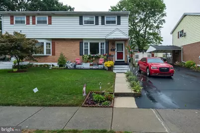 406 E Locust Street, Fleetwood, PA 19522 - Photo 1