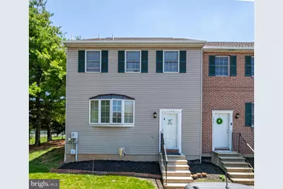 1043 Fredrick Boulevard, Reading, PA 19605 - Photo 1