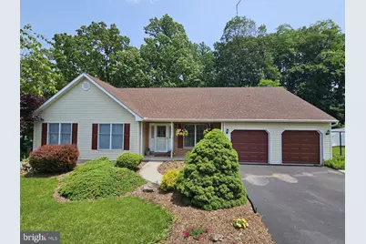 2707 Beacon Drive, Sinking Spring, PA 19608 - Photo 1